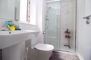 En-Suite- click for photo gallery